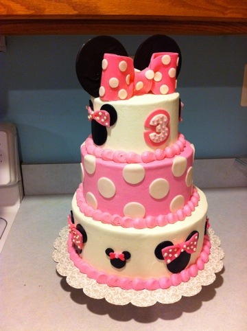 Mickey Mouse Birthday Cake on Mini Mouse Cake   Cake Dulce